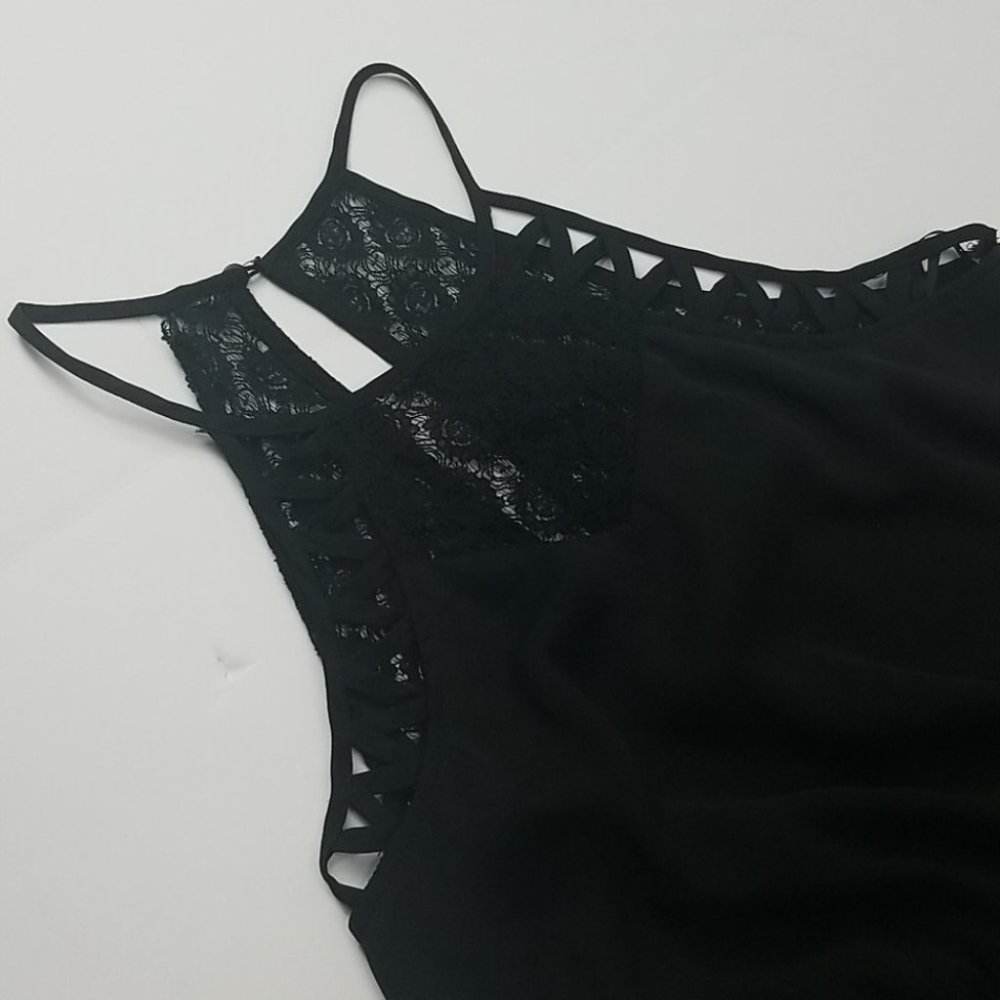 Doe & Rae Romper - Picture 2 of 6
